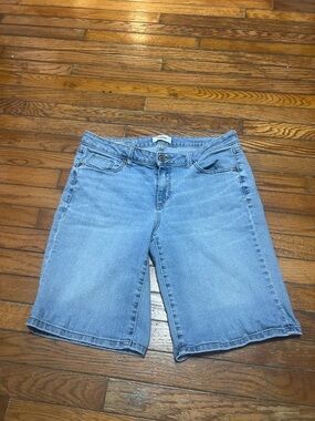 Sonoma Light Blue Denim Bermuda Shorts women size 14